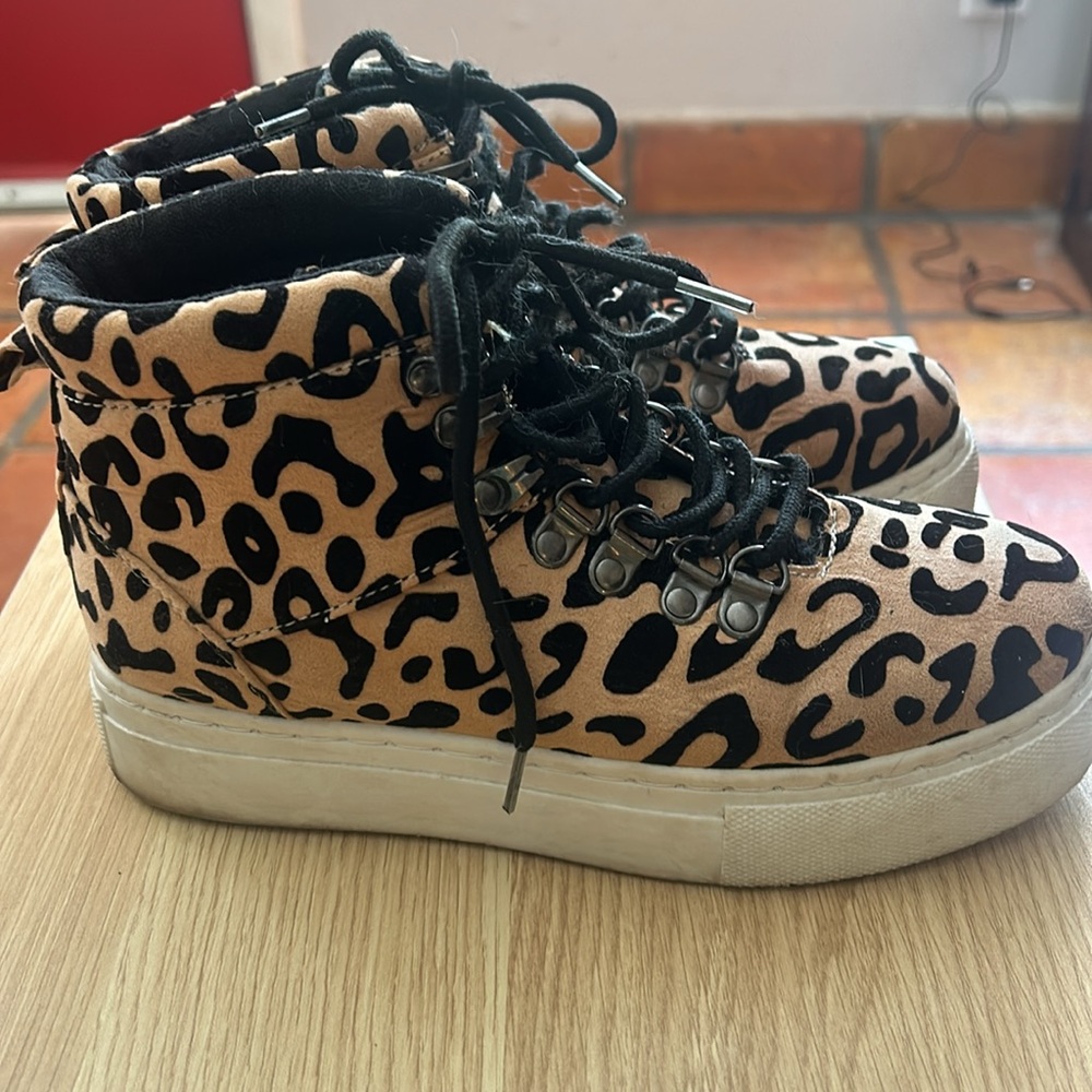 Leopard platform sneakers - Picture 2 of 4